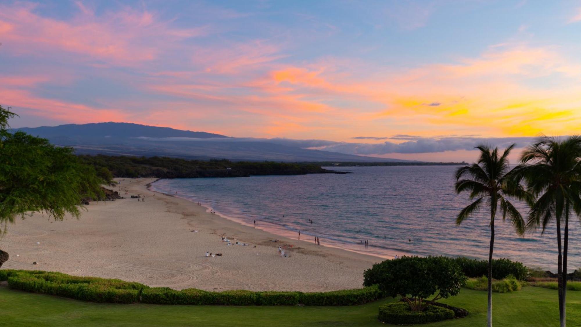 Once Upon A Tide Charming 4Br Kamilo Home With Bikes And Beach Gear Waikoloa Bagian luar foto