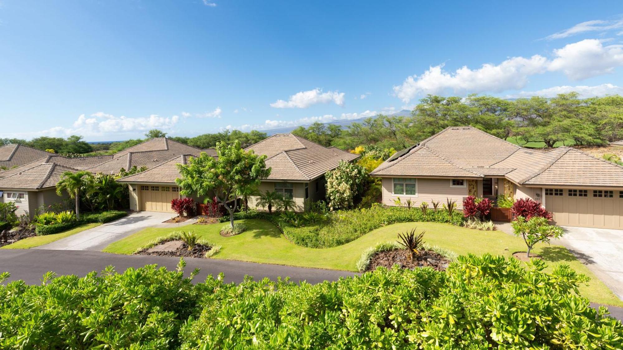 Once Upon A Tide Charming 4Br Kamilo Home With Bikes And Beach Gear Waikoloa Bagian luar foto