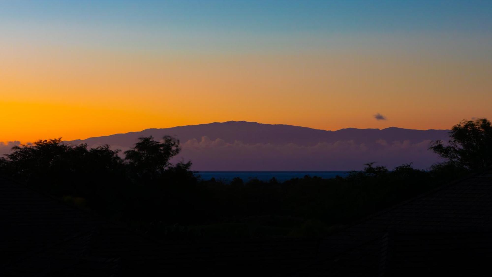 Once Upon A Tide Charming 4Br Kamilo Home With Bikes And Beach Gear Waikoloa Bagian luar foto